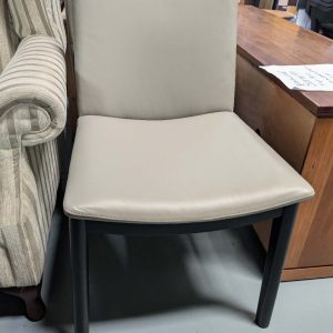 Dining  table  chair